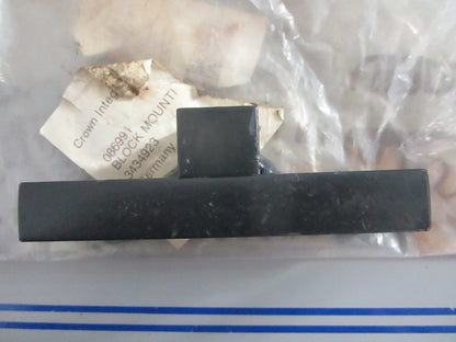 *NEW OEM* 0820 Crown Mounting Block 86991