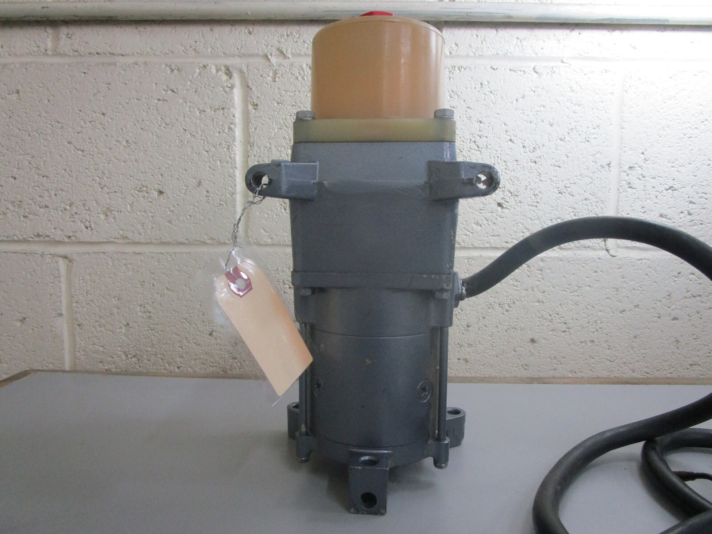 *NEW OEM* 0820 Yamaha Sterndrive Power Tilt Trim Pump 6T4-4380A-00-EK