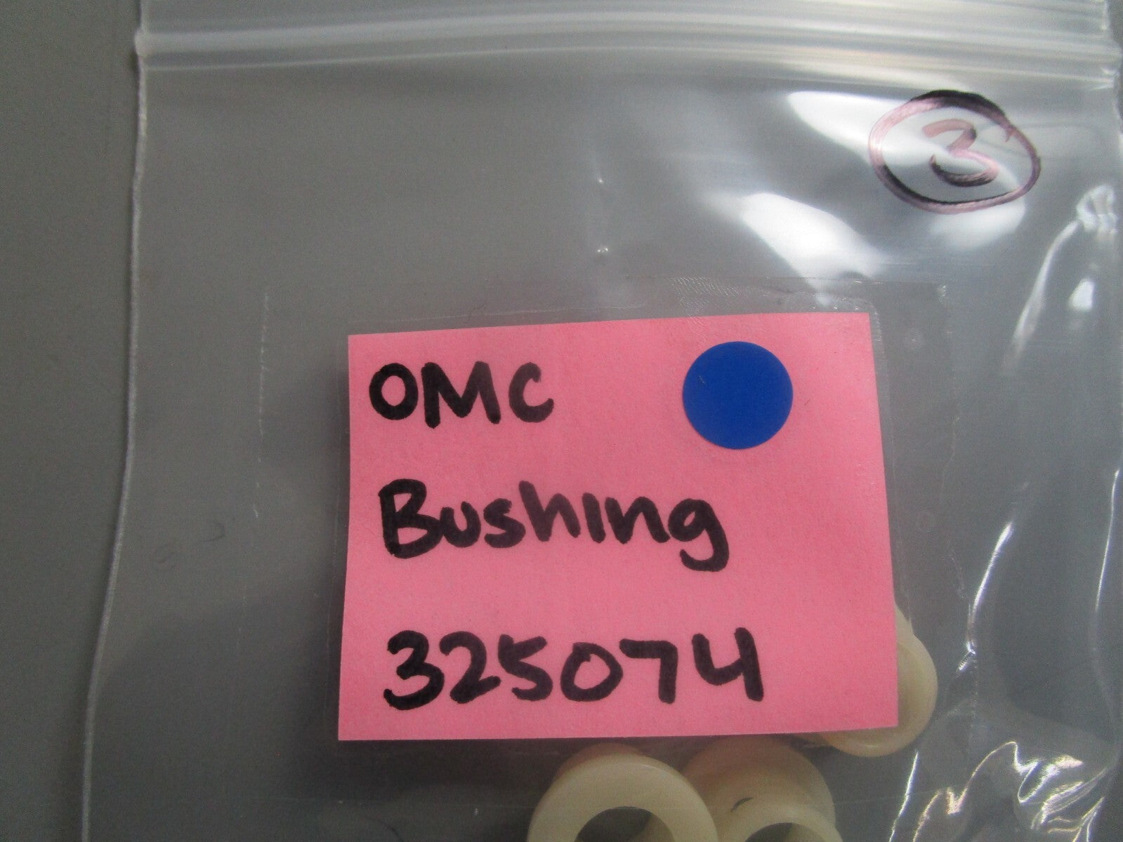 *NEW OEM* 0810 OMC Johnson Evinrude Bushing 325074 0325074