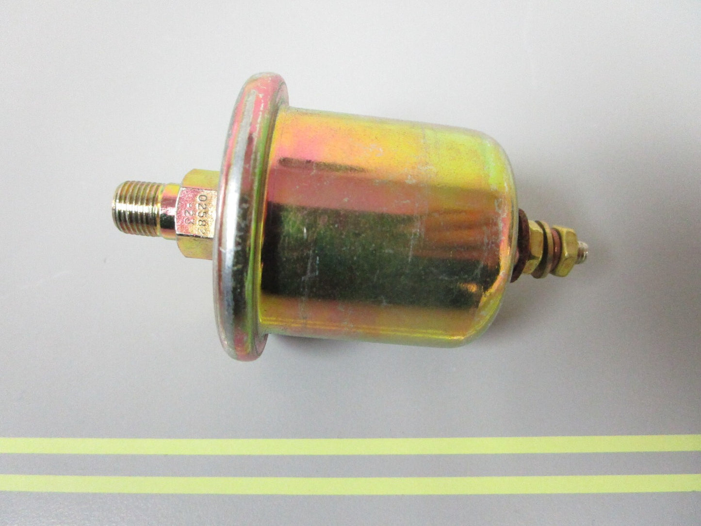 *NEW OEM* 0720 OMC Johnson Evinrude Oil Pressure Sender 982650 0982650