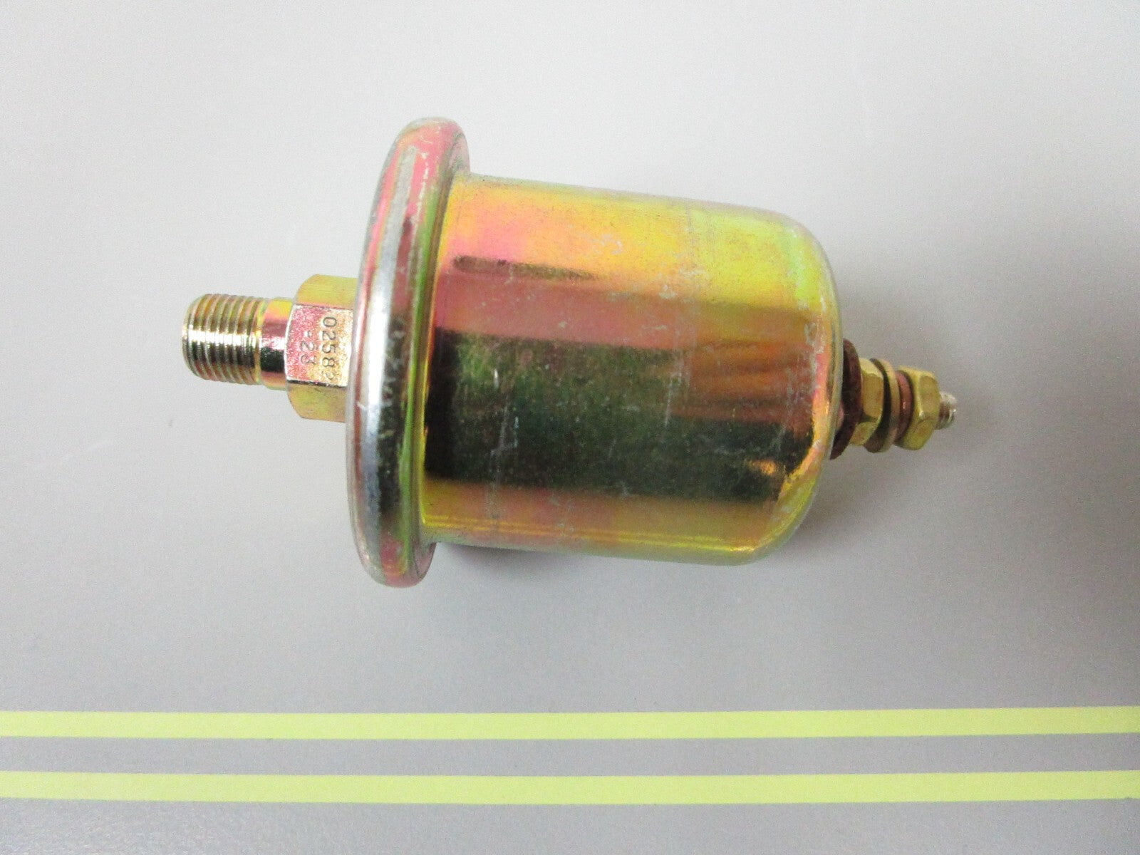 *NEW OEM* 0720 OMC Johnson Evinrude Oil Pressure Sender 982650 0982650