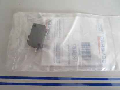 *NEW OEM* 0720 Generac 16 AMP Limit Light Switch 0K9467
