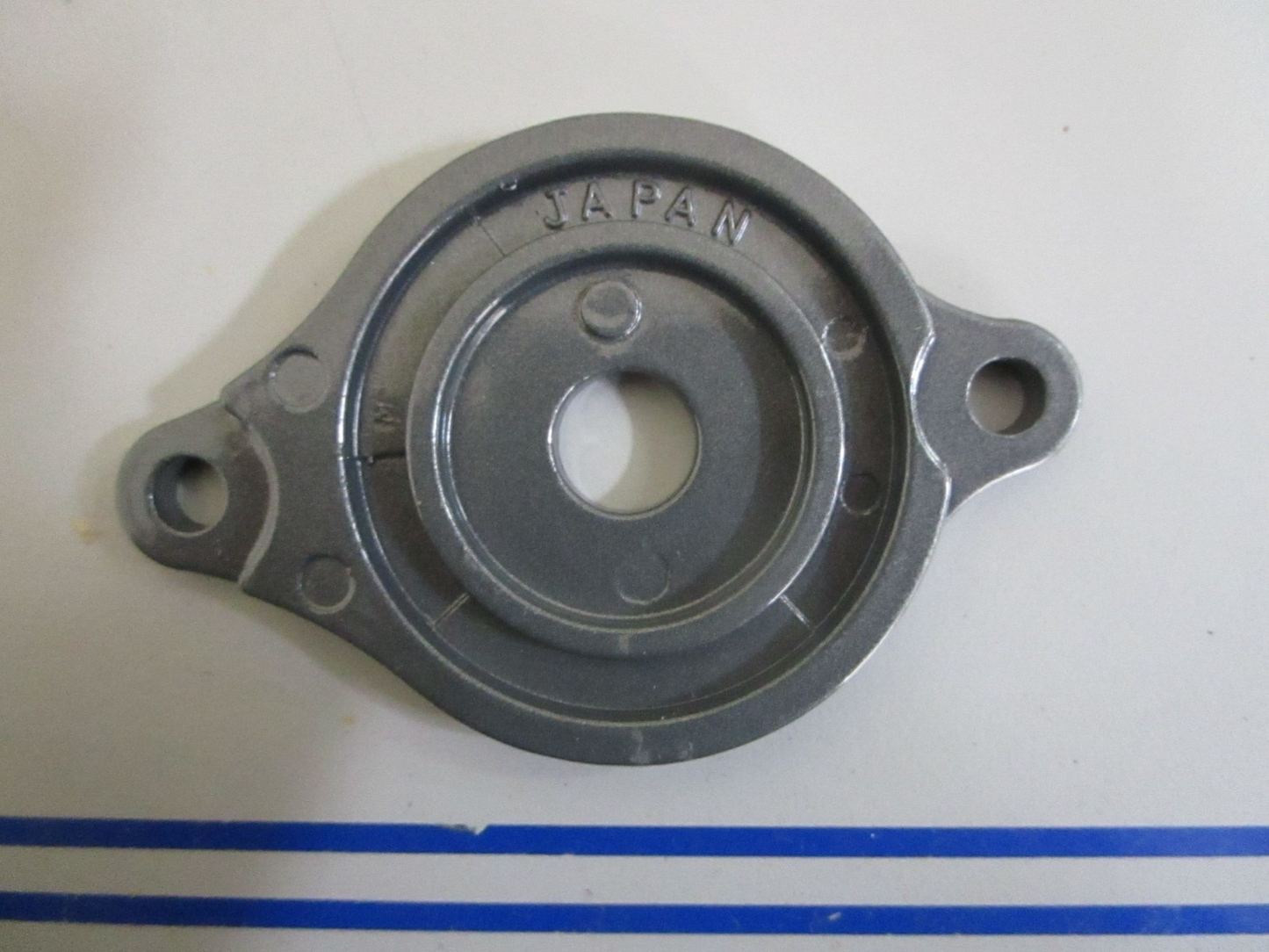 *NEW OEM* 0770 Mercury Quicksilver Gearcase Cover 825115