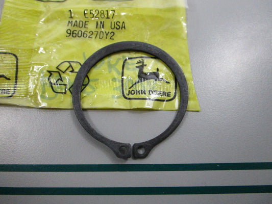 NEW OEM E52817 John Deere Snap Ring 0810