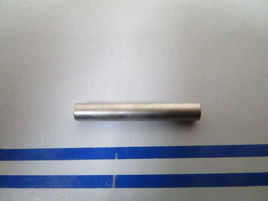 *NEW OEM* 0810 OMC Johnson Evinrude Pin 324690 0324690