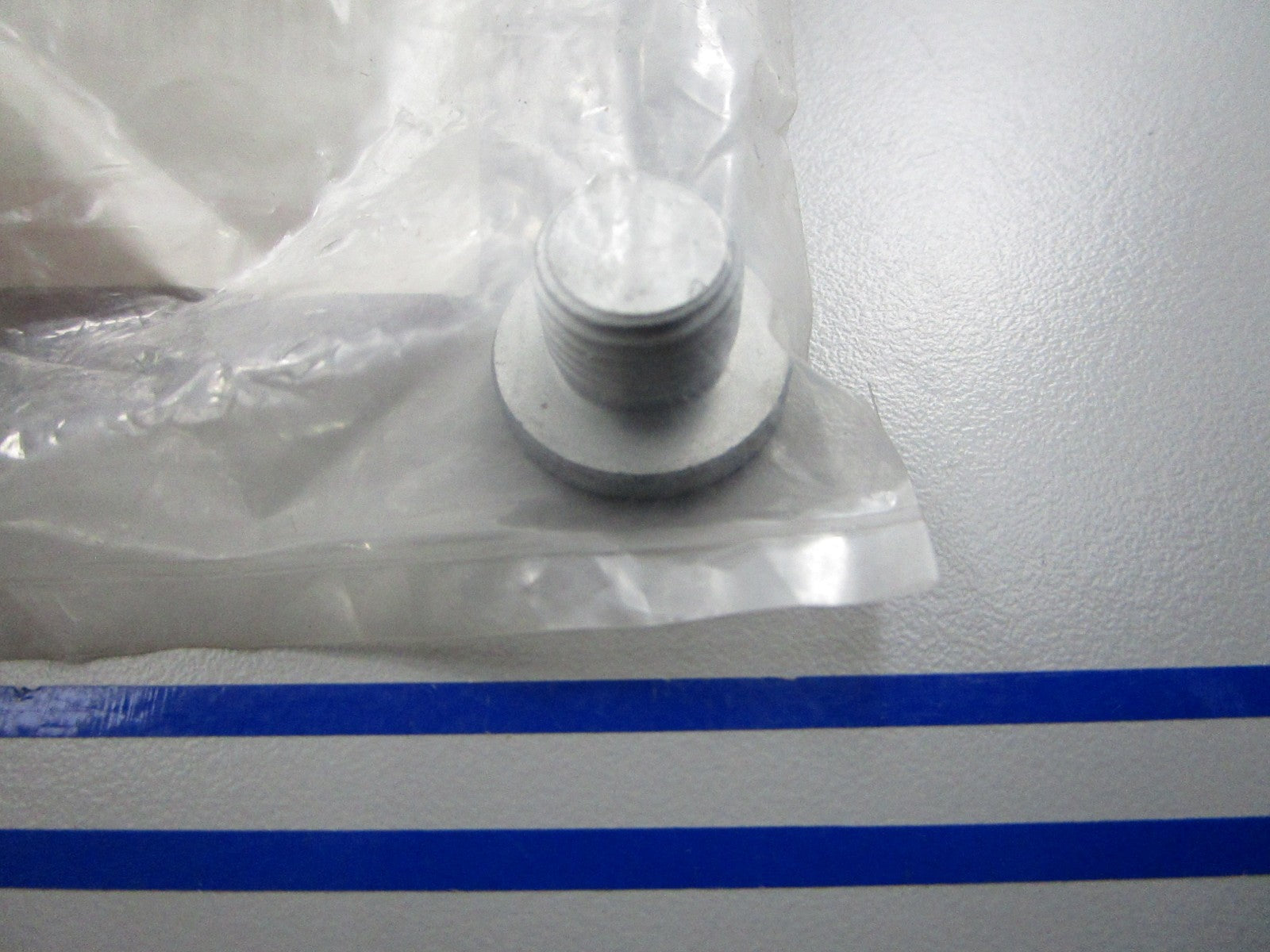 *NEW OEM* 0810 Suzuki Oil Drain Plug 09248-12007