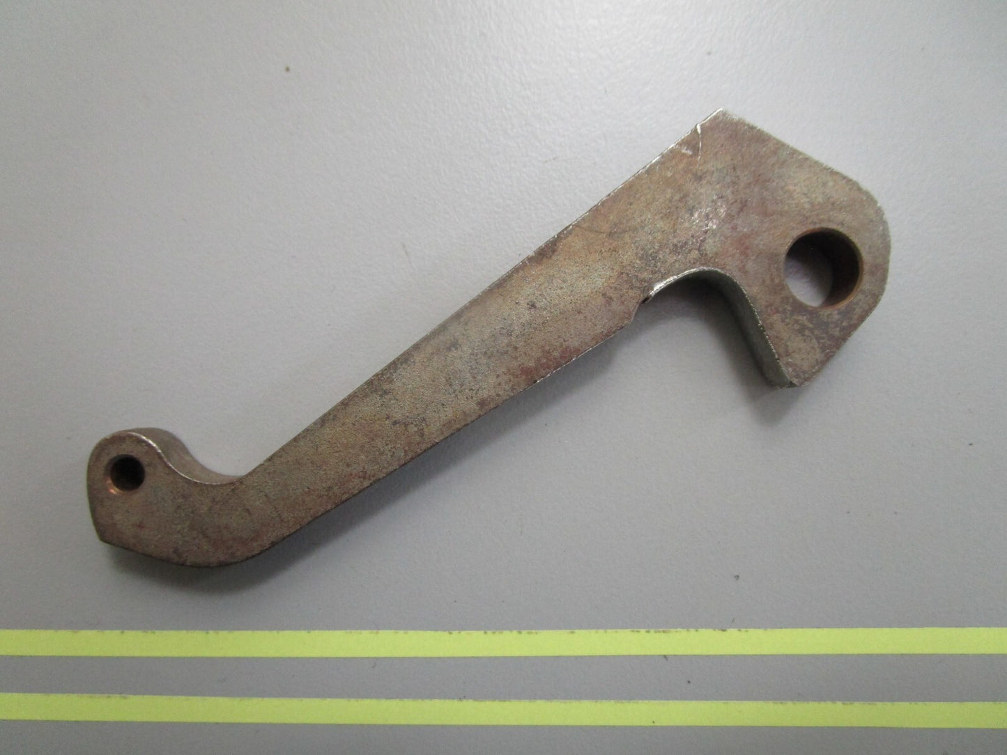 *NEW OEM* 0810 Mercury Quicksilver Reverse Lock Hook 38382