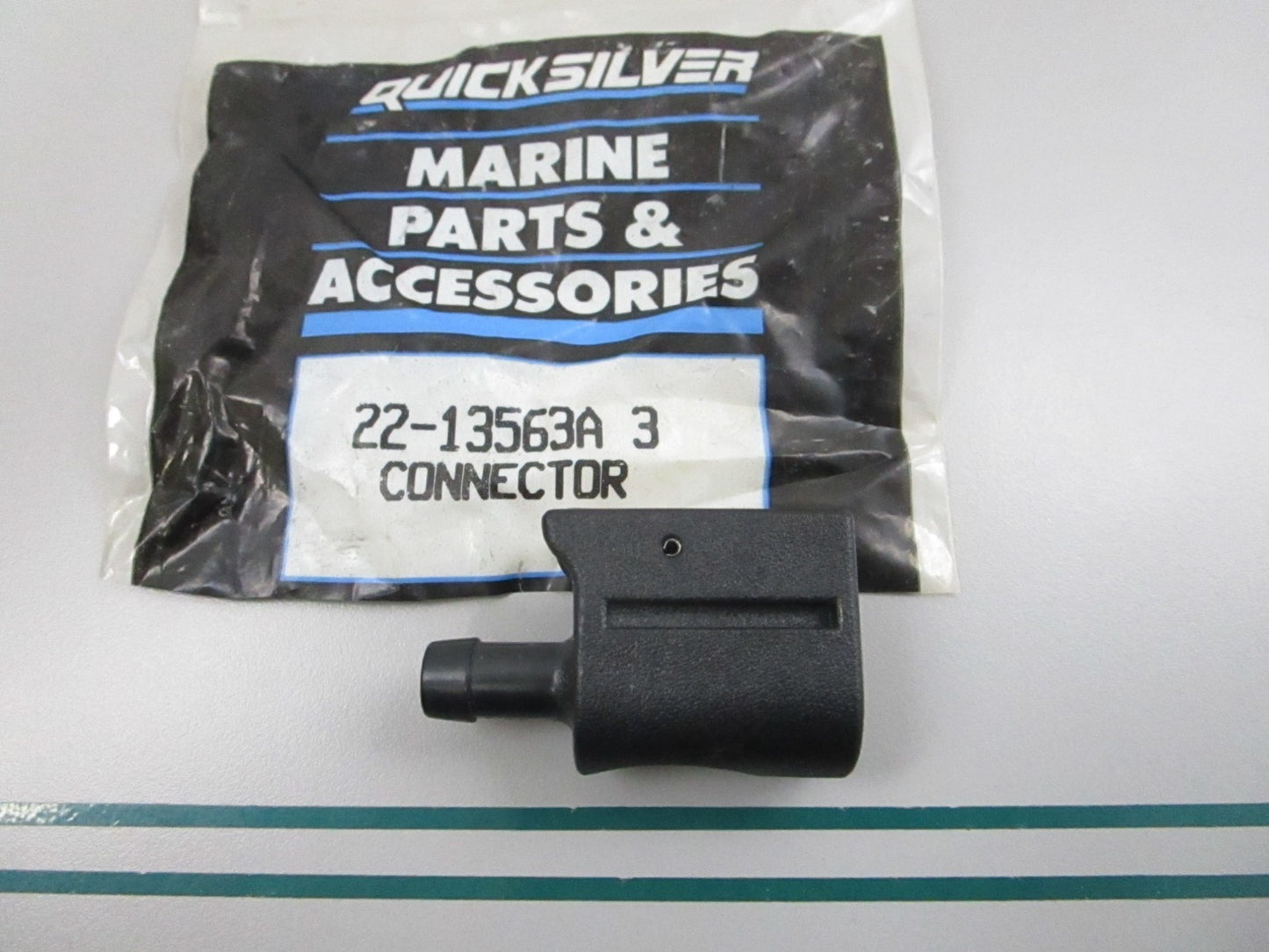 NEW OEM 22-13563A3 Mercury Quicksilver Connector 0810