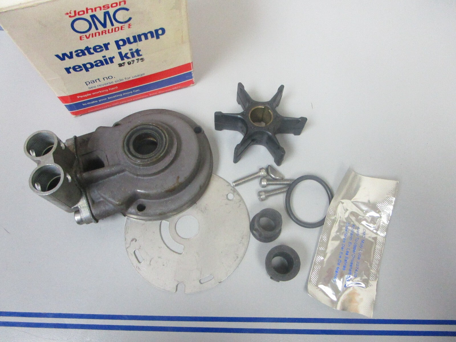 *NEW OEM* 0720 OMC Johnson Evinrude Water Pump Kit 379775 0379775