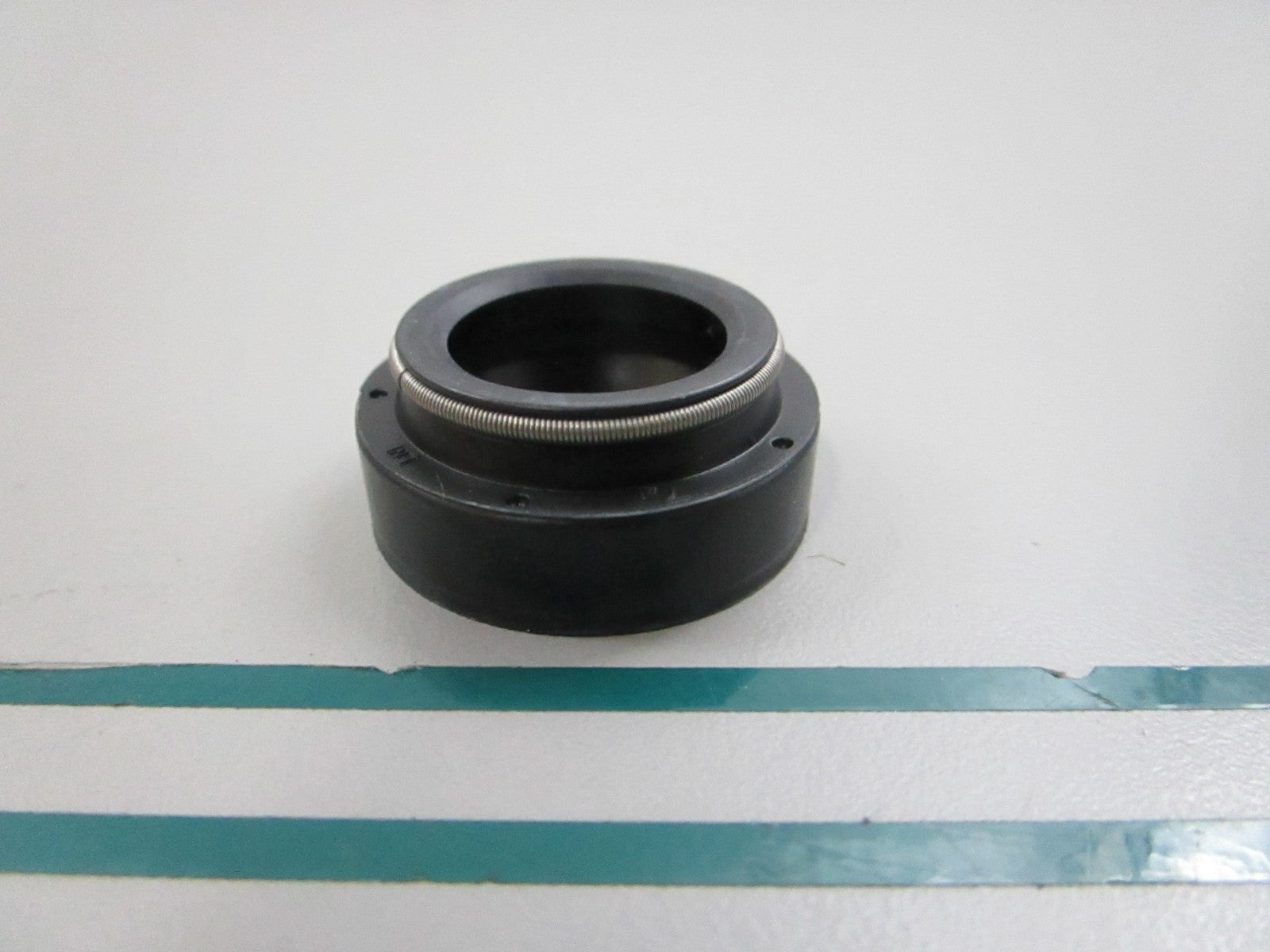 NEW OEM 342786 0342786 OMC Johnson Evinrude Oil Seal 0810