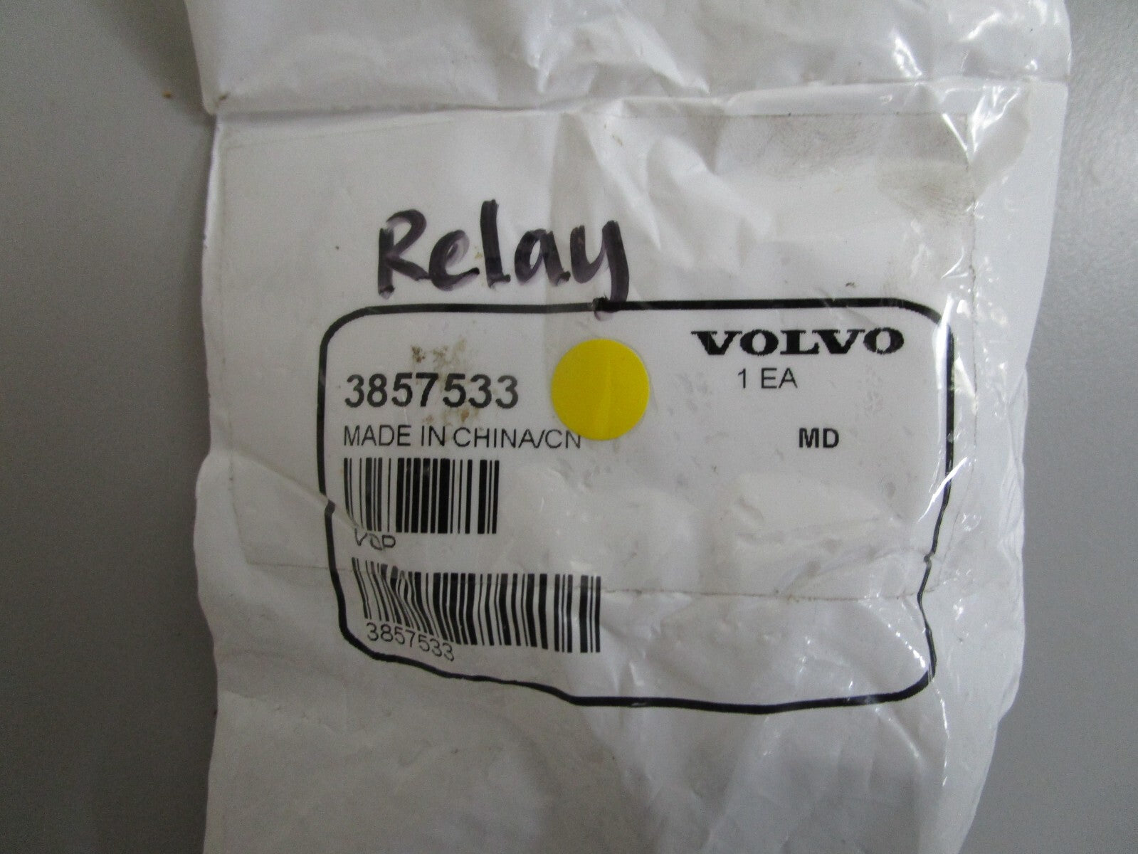 *NEW OEM* 0810 Volvo Penta Relay 3857533