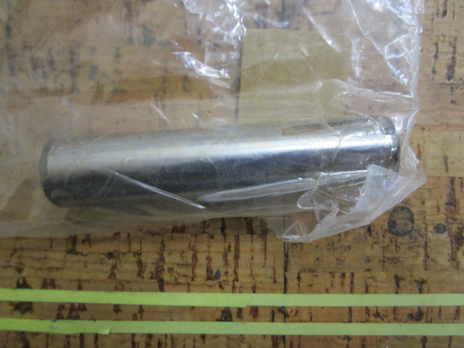 *NEW OEM* 0810 OMC Johnson Evinrude Wrist Pin 320663 0320663