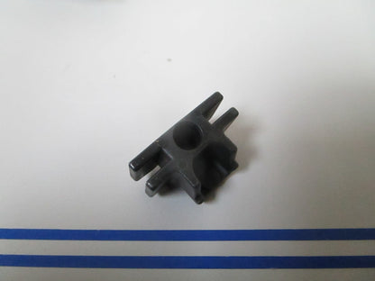 *NEW OEM* 0810 OMC Johnson Evinrude Bracket Slider 513811 0513811