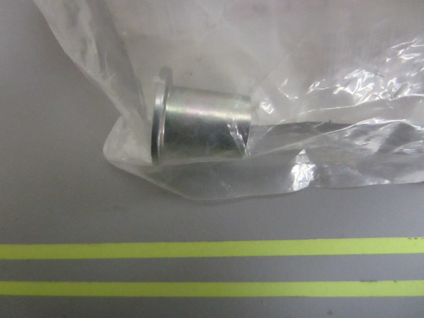 *NEW OEM* 0810 Yamaha Collar 90387-06263