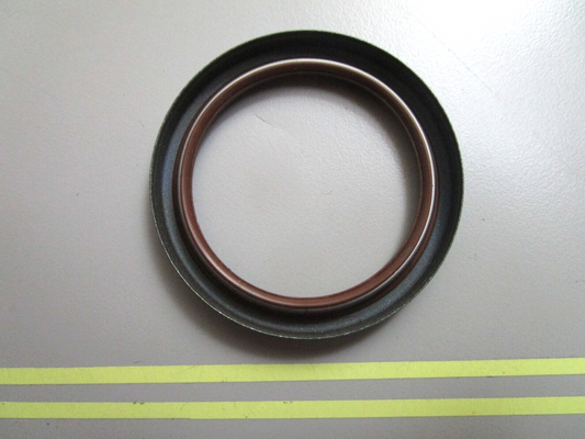 *NEW OEM* 0750 OMC Johnson Evinruide CRANKCASE SEAL 339620 0339620