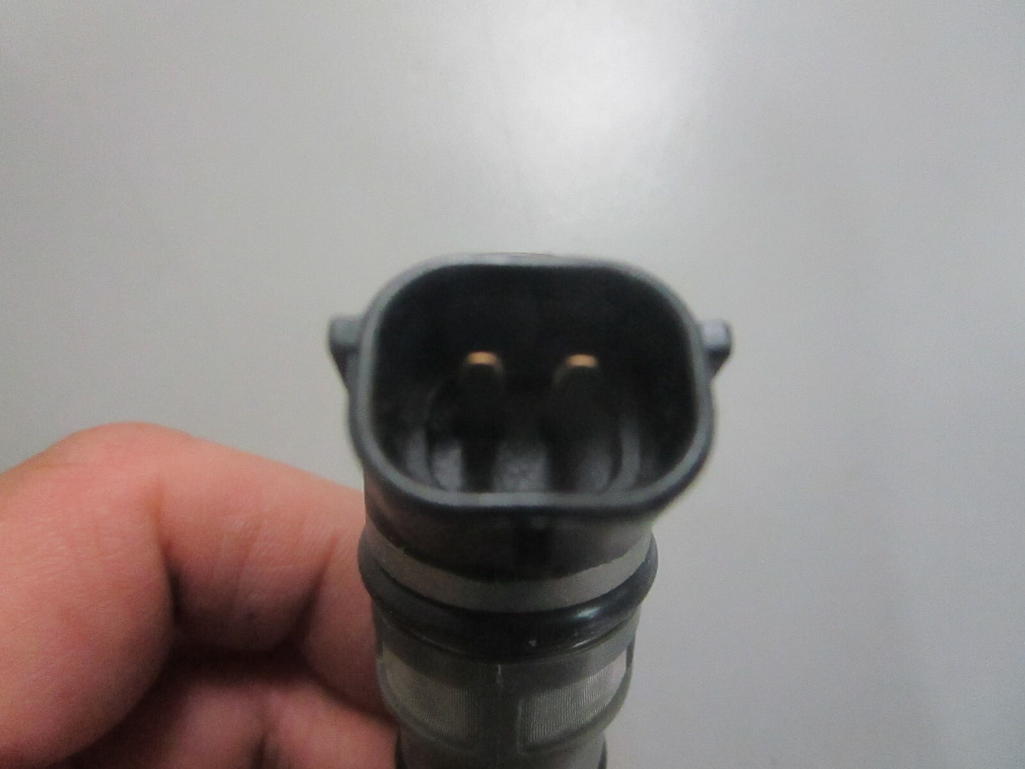 *NEW OEM* 0820 Suzuki Fuel Injector 15710-94900