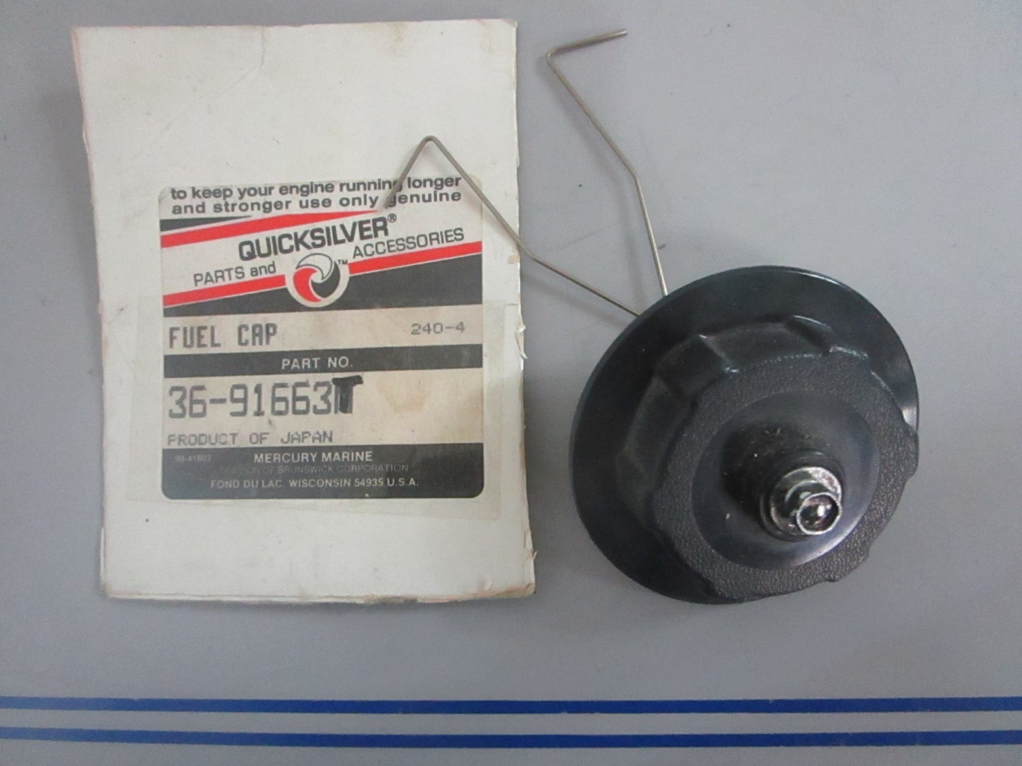 *NEW OEM* 0820 Mercury Quicksilver Fuel Cap 36-91663M 36-91663T