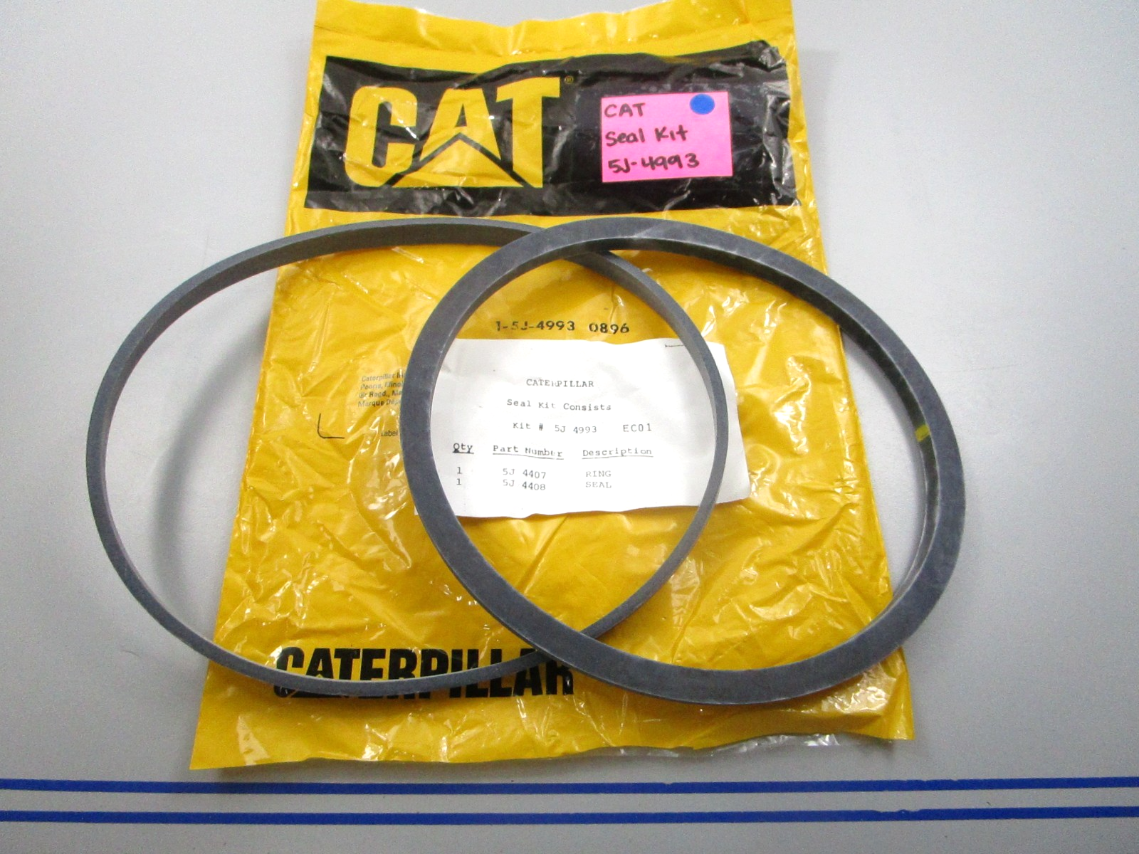 NEW OEM 5J-4993 CAT Seal Kit 0810