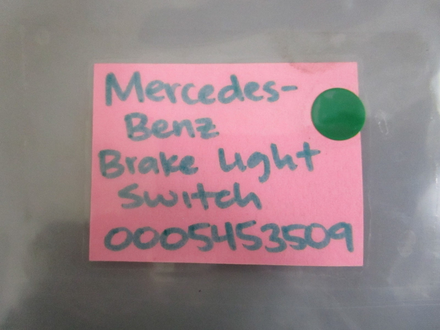 NEW OEM 0005453509 Mercedes-Benz Brake Light Switch 0820