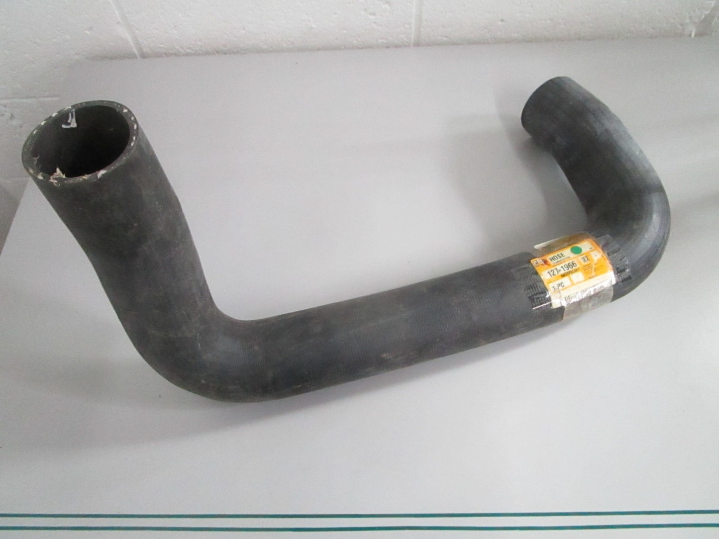 NEW OEM 127-1966 CAT Hose 0820