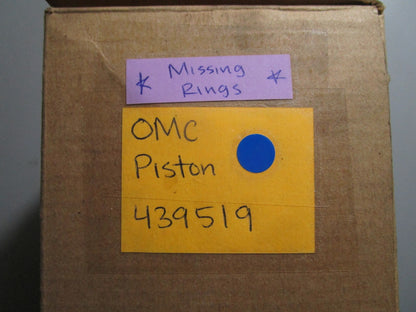 *NEW OEM* 0810 OMC Johnson Evinrude Piston 439519 0439519 *Missing Rings*