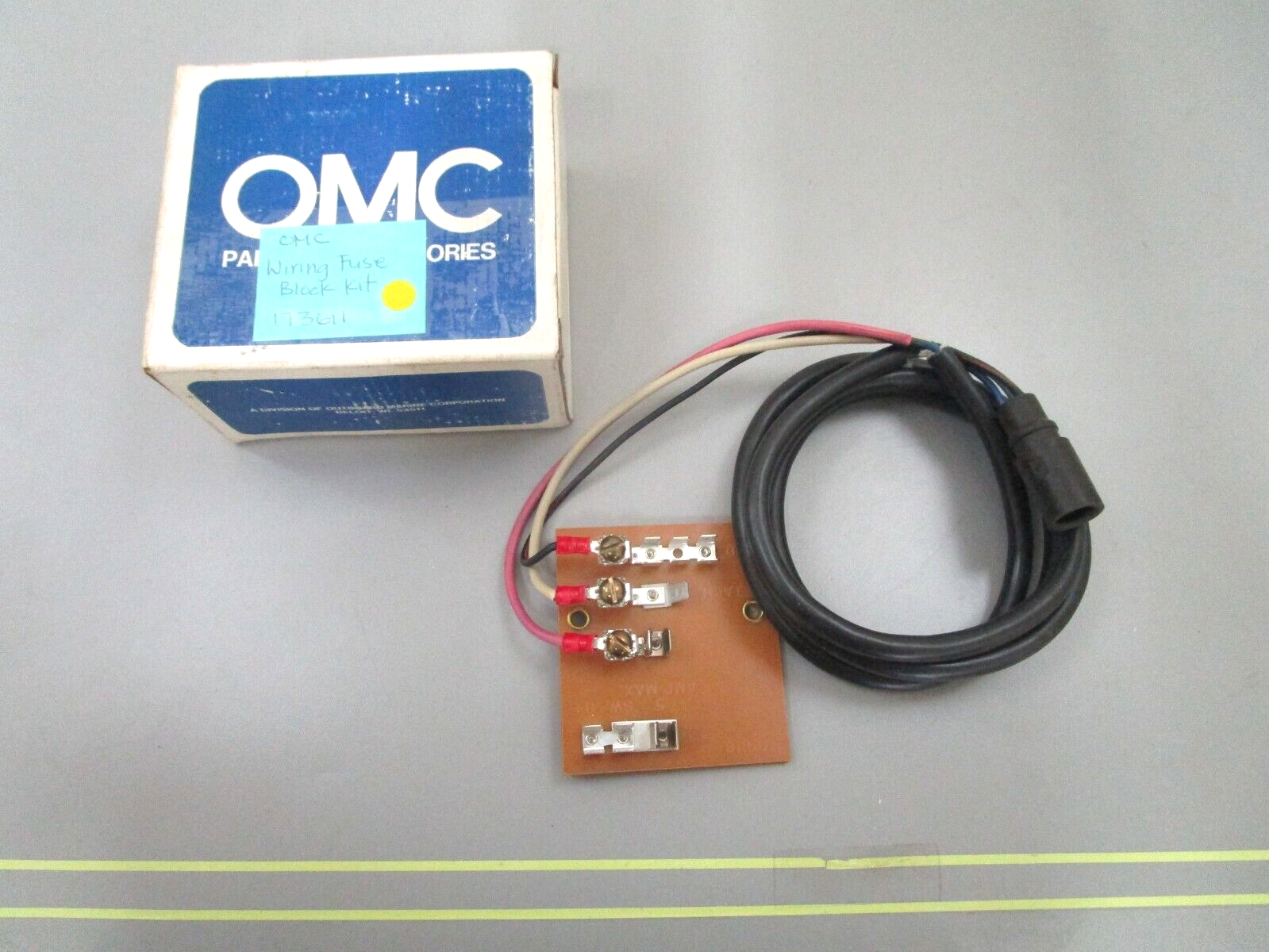 *NEW OEM* 0750 OMC Johnson Evinrude WIRING FUSE BLACK KIT 173611 0173611