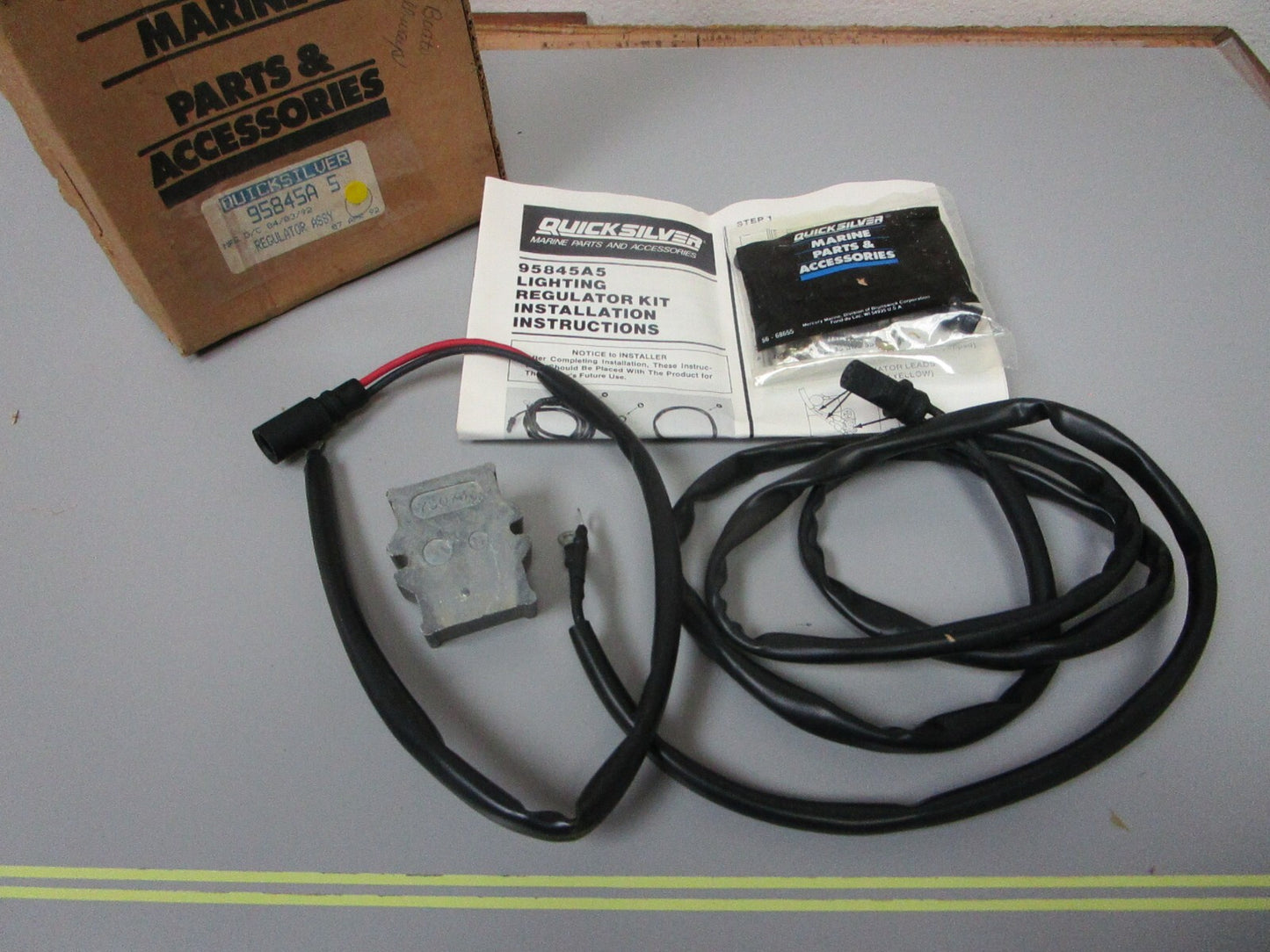 *NEW OEM* 0810 Mercury Quicksilver Regulator Assembly 95845A5