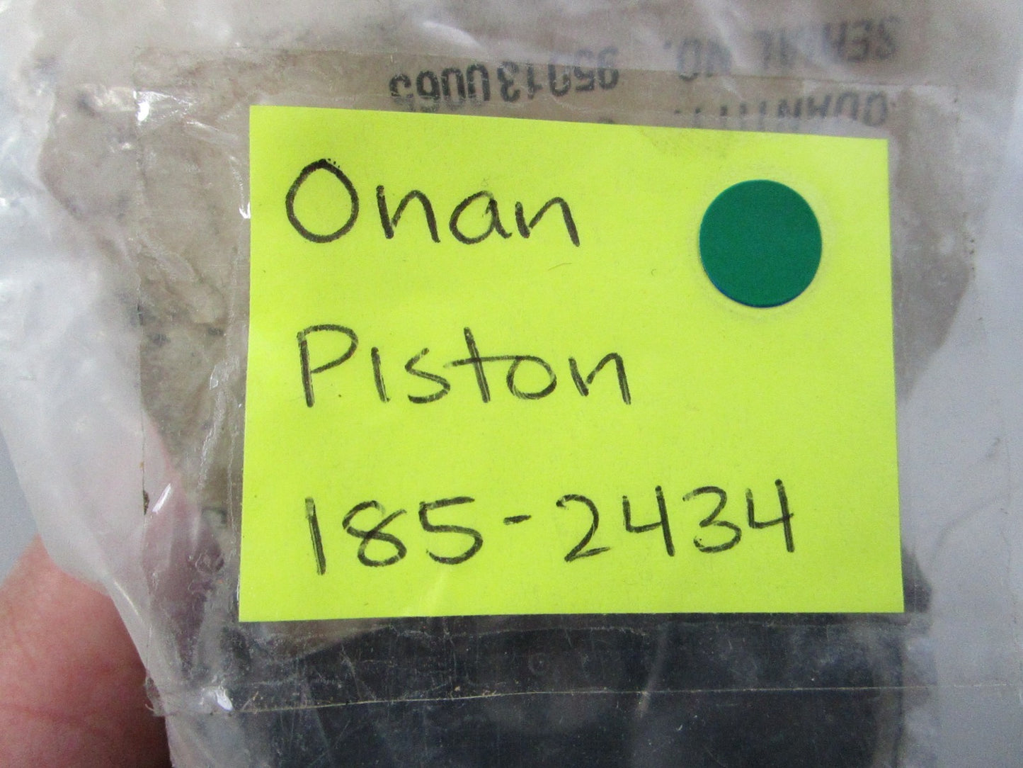 NEW OEM 185-2434 Onan Piston 0810
