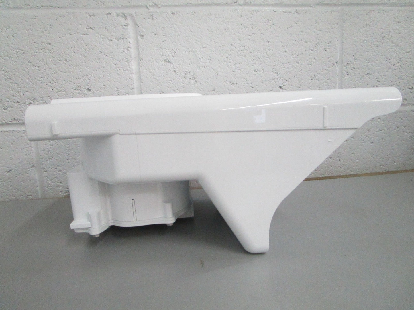 *NEW OEM* 0820 GE Ice Bucket & Motor Kit WR49X10322