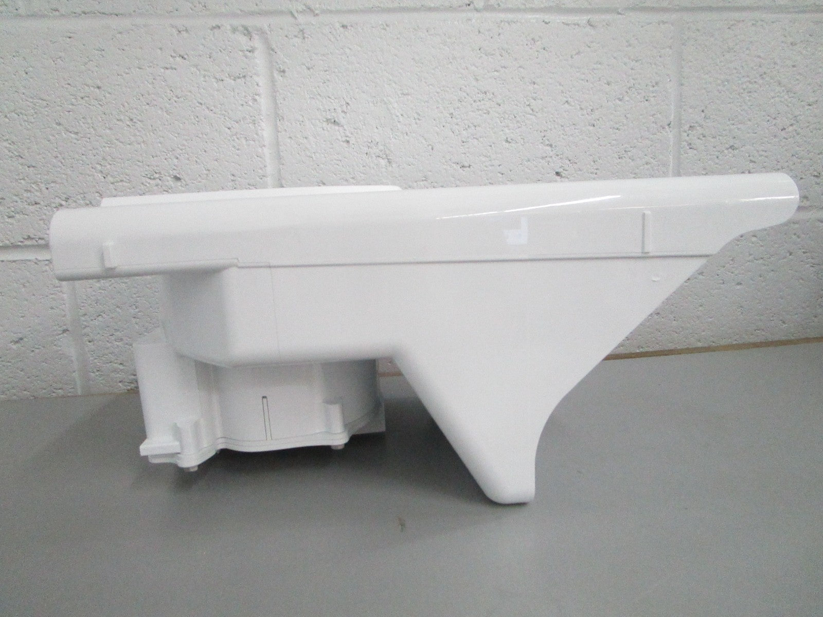 *NEW OEM* 0820 GE Ice Bucket & Motor Kit WR49X10322