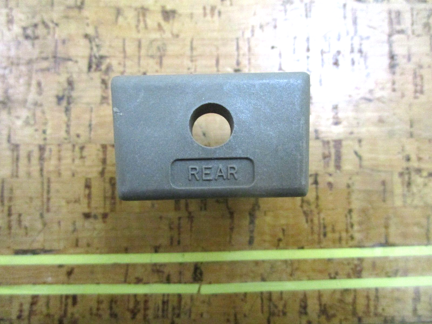 *NEW OEM* 0750 OMC Johnson Evinrude GEARCASE BLOCK 327482 0327482