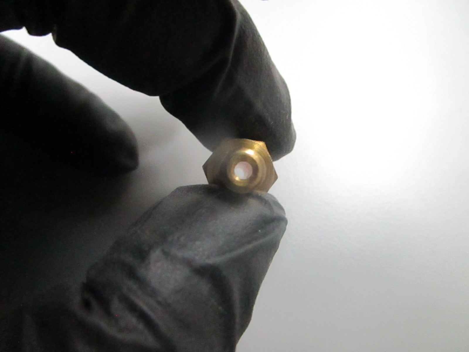 *NEW OEM* 0810 OMC Johnson Evinrude Carburetor Nipple 326467 0326467