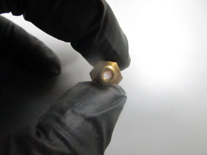 *NEW OEM* 0810 OMC Johnson Evinrude Carburetor Nipple 326467 0326467