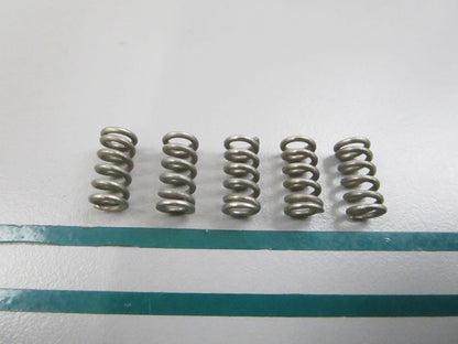 NEW OEM (LOT OF 5) 90501-10326 Yamaha Spring 0810