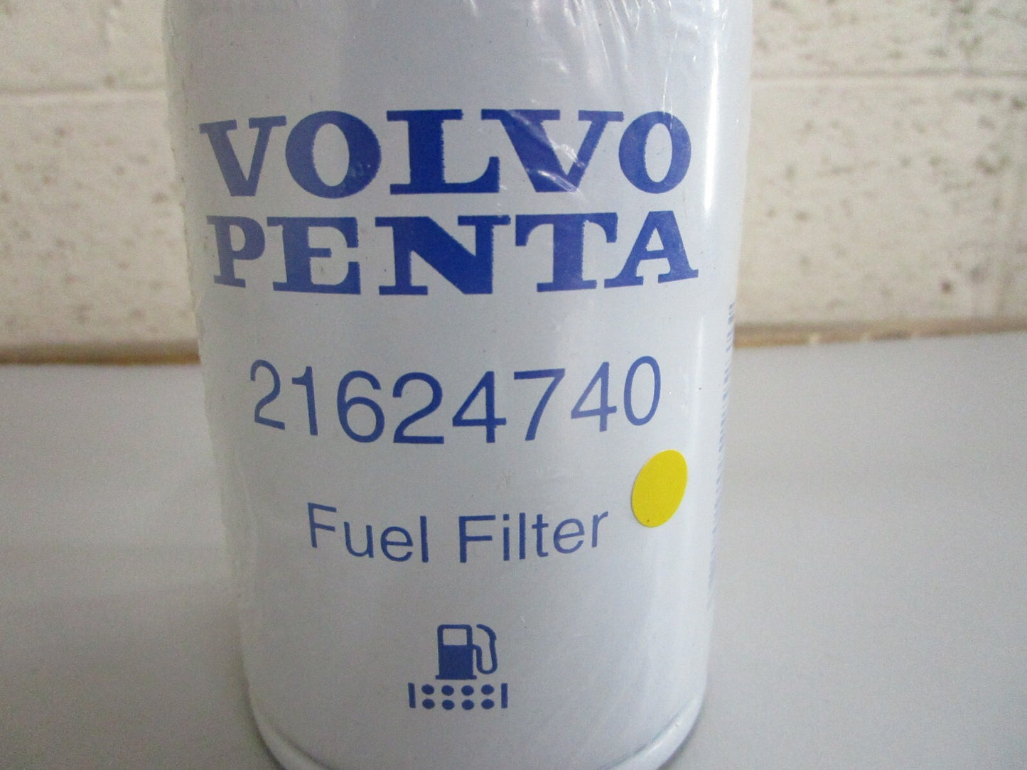 *NEW OEM* 0820 Volvo Penta Fuel Filter 21624740
