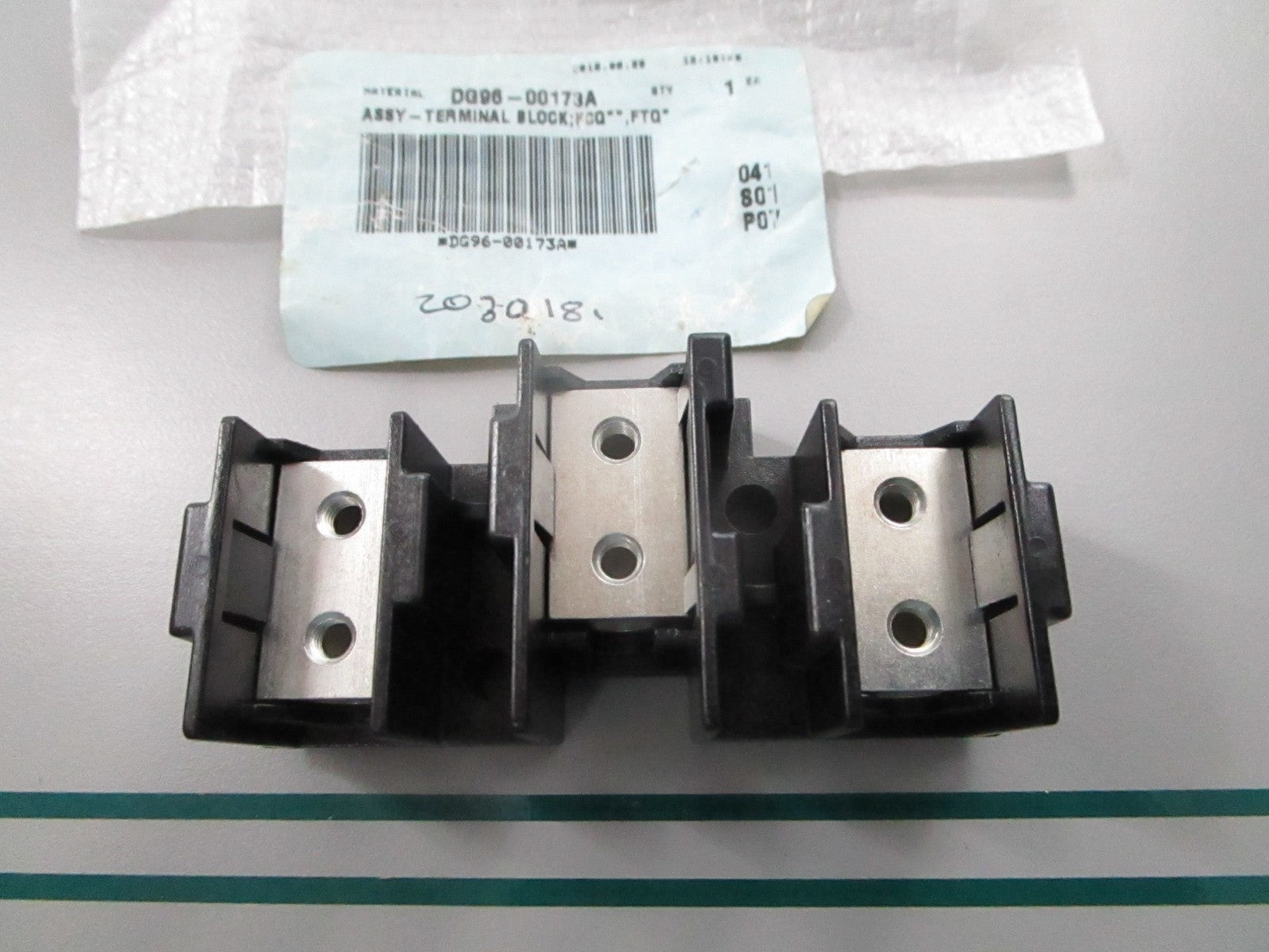 NEW OEM DG96-00173A Samsung Terminal Block 0810