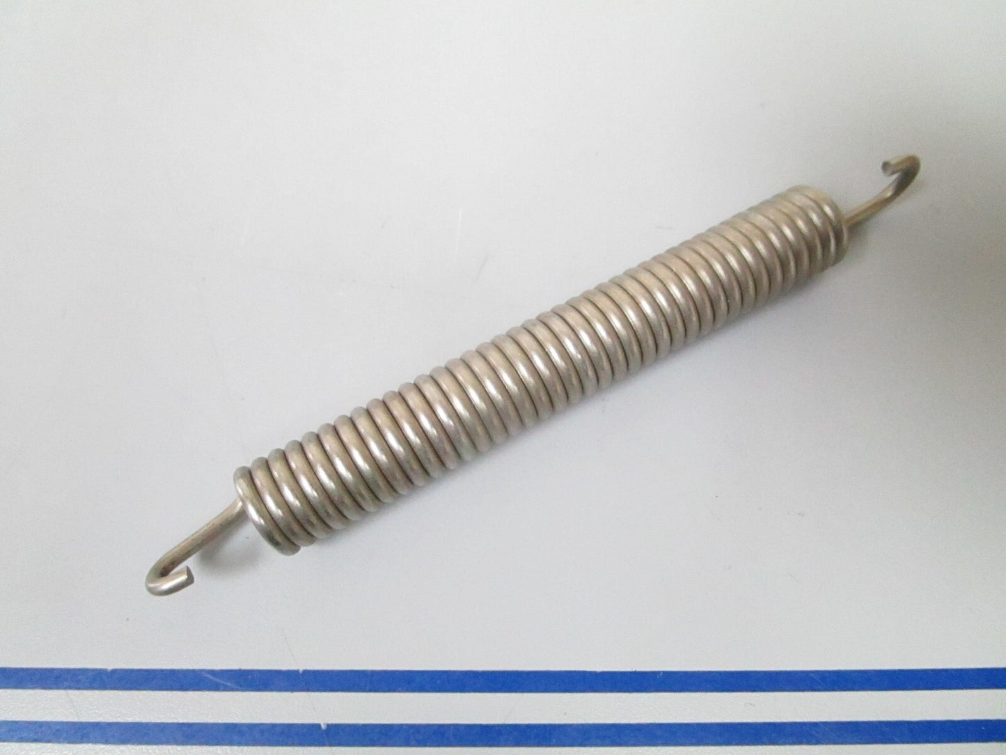 *NEW OEM* 0810 OMC Johnson Evinrude Reverse Lock Spring 303979 0303979