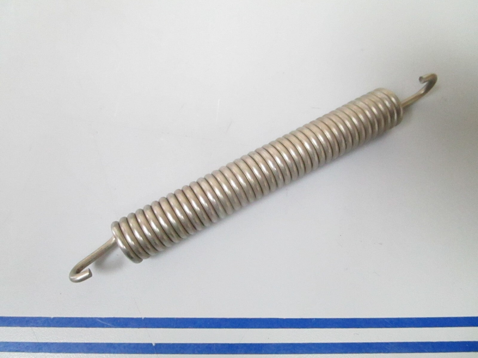 *NEW OEM* 0810 OMC Johnson Evinrude Reverse Lock Spring 303979 0303979