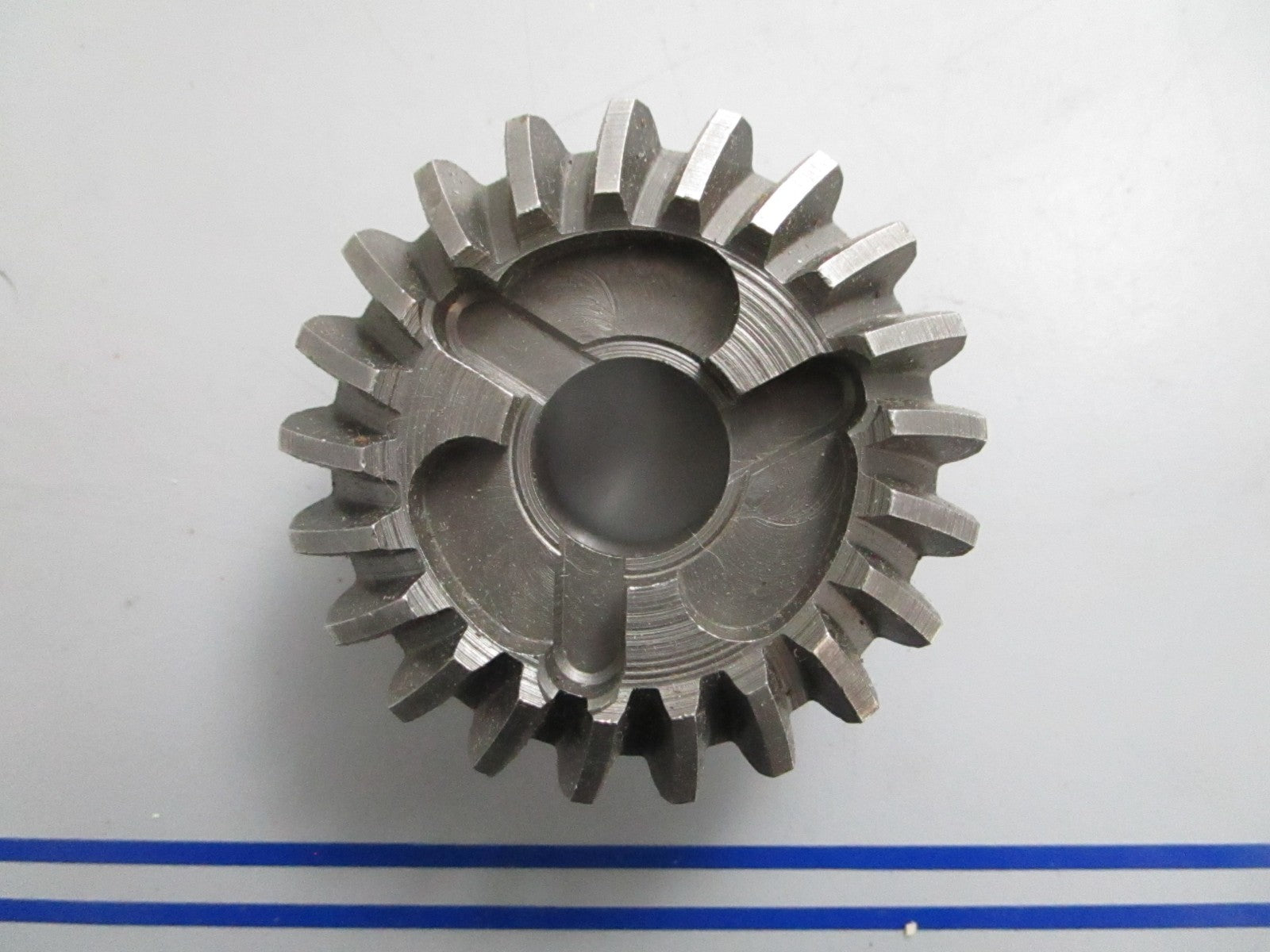 *NEW OEM* 0820 OMC Johnson Evinrude 21T Reverse Gear 325258 0325258