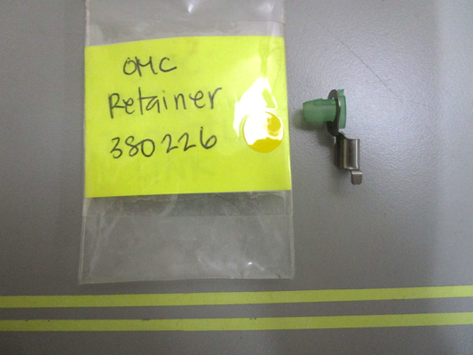 *NEW OEM* 0750 OMC Johnson Evinrude RETAINER 380226 0380226