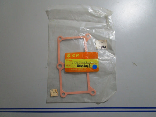 *NEW OEM* 0810 Suzuki Gasket 13122-93100