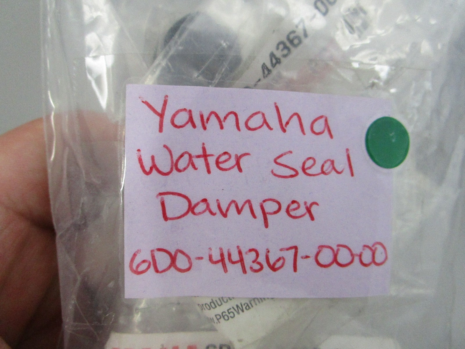 NEW OEM 6D0-44367-00-00 Yamaha Water Seal Damper 0810