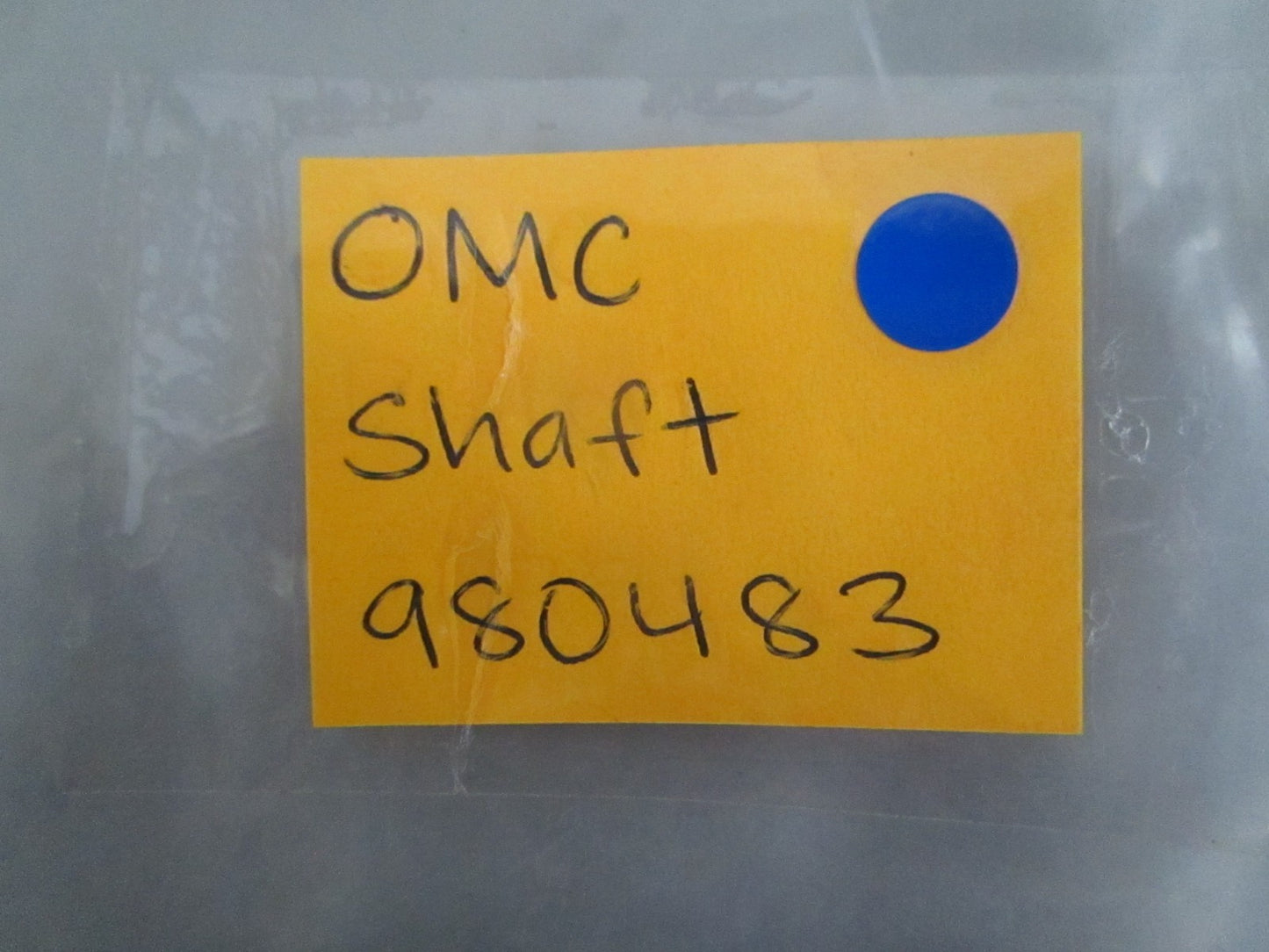 NEW OEM 980483 0980483 980284 OMC Johnson Evinrude Shaft 0820