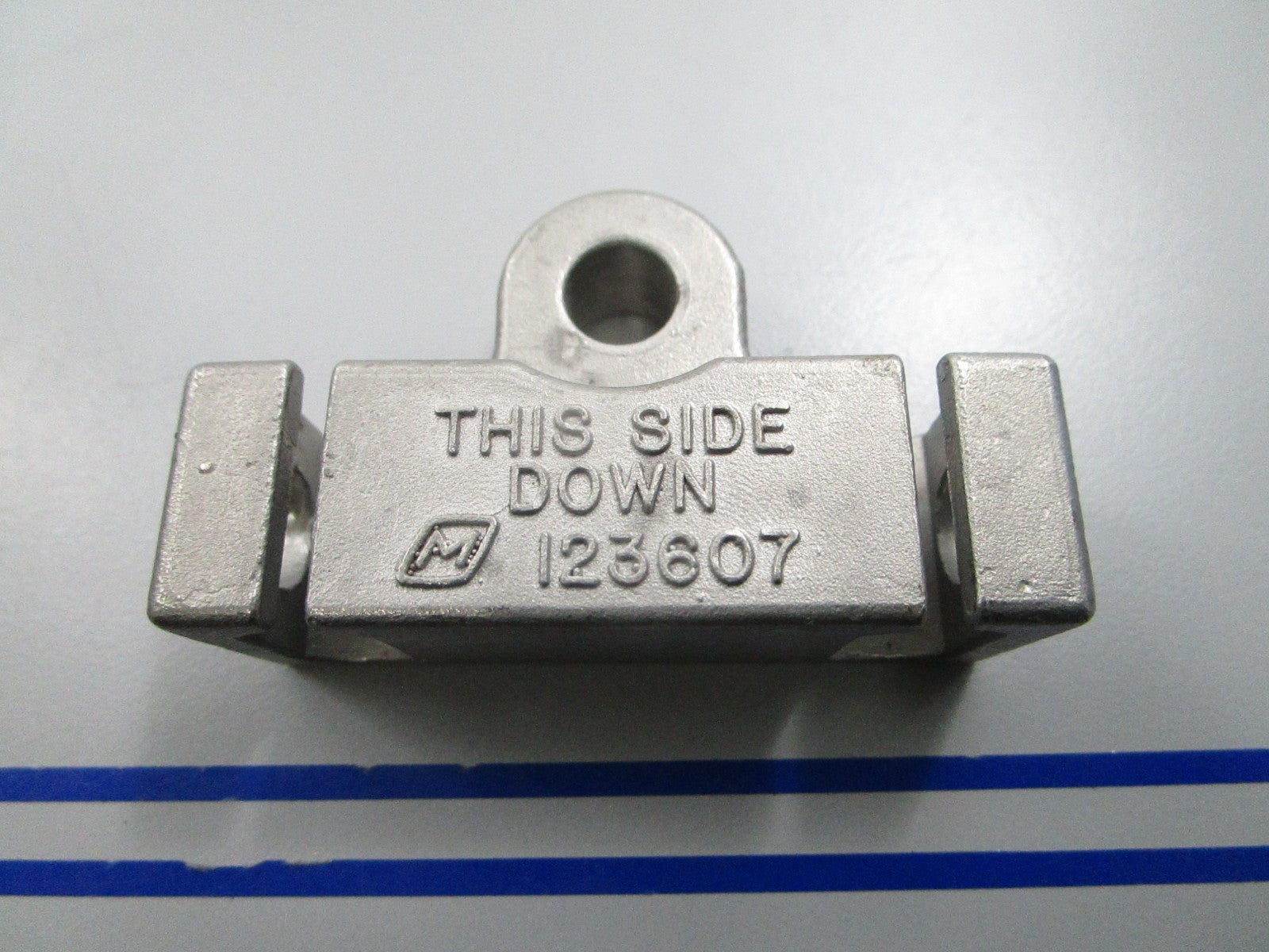 *NEW OEM* 0810 OMC Johnson Evinrude Dual Cable Steering Connector 123607 0123607