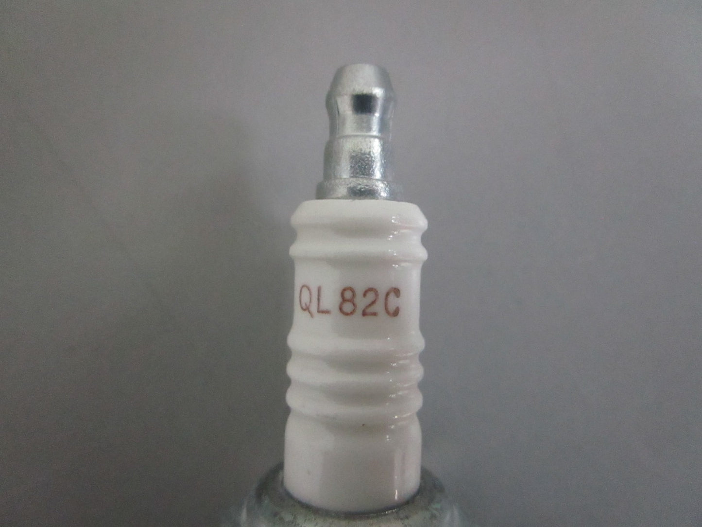 NEW OEM (LOT OF 24) QL82C Champion Spark Plug 0820