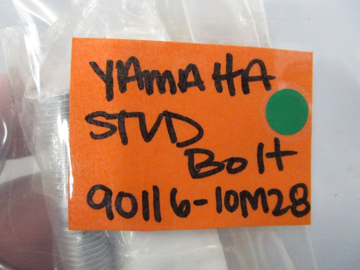 NEW OEM (LOT OF 2) 90116-10M28-00 Yamaha Stud Bolt 0810
