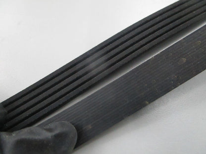 NEW K050486 Gates Micro-V Serpentine Belt 0810