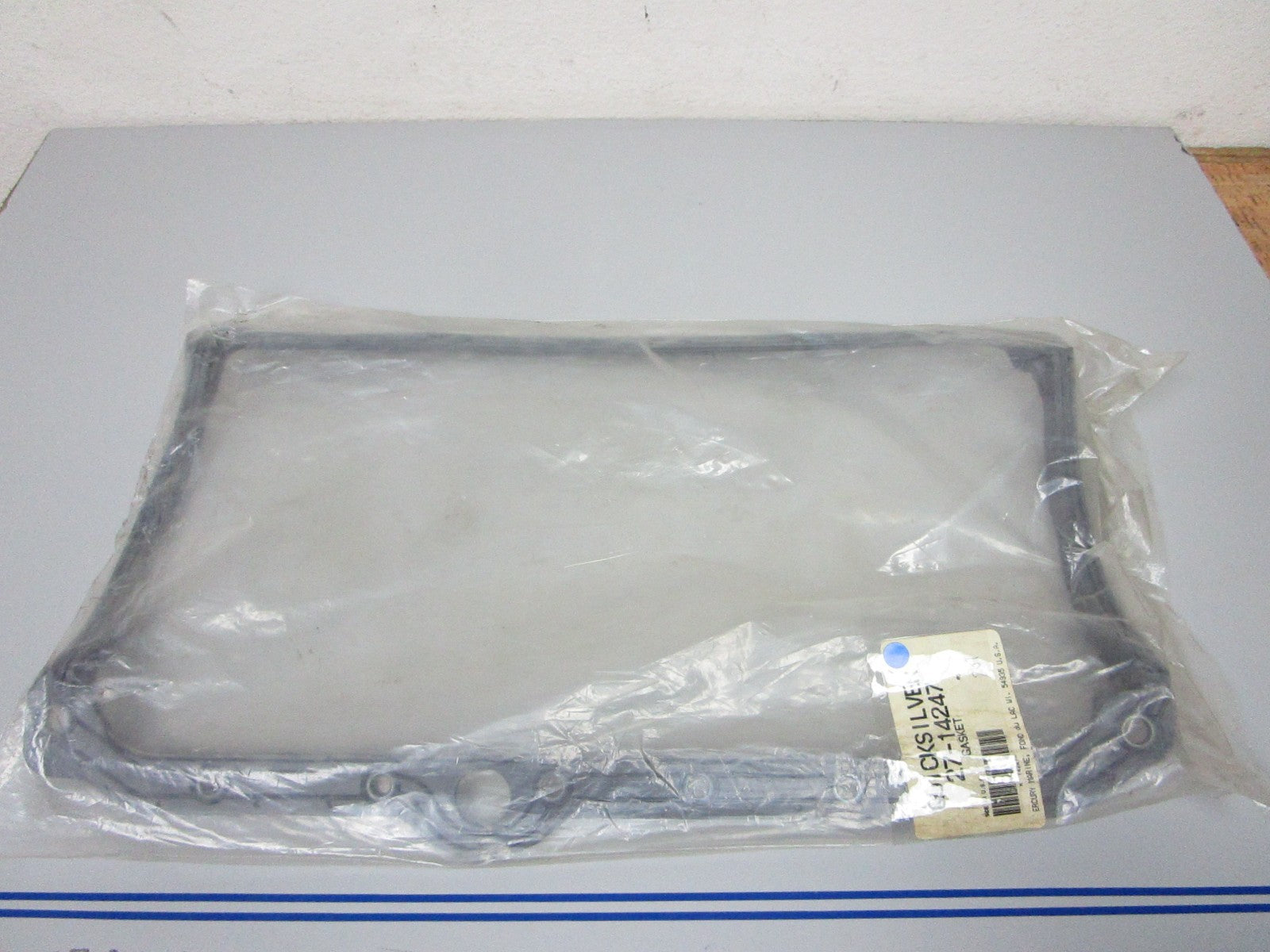 *NEW OEM* 0720 Mercury Quicksilver Gasket 27-14247
