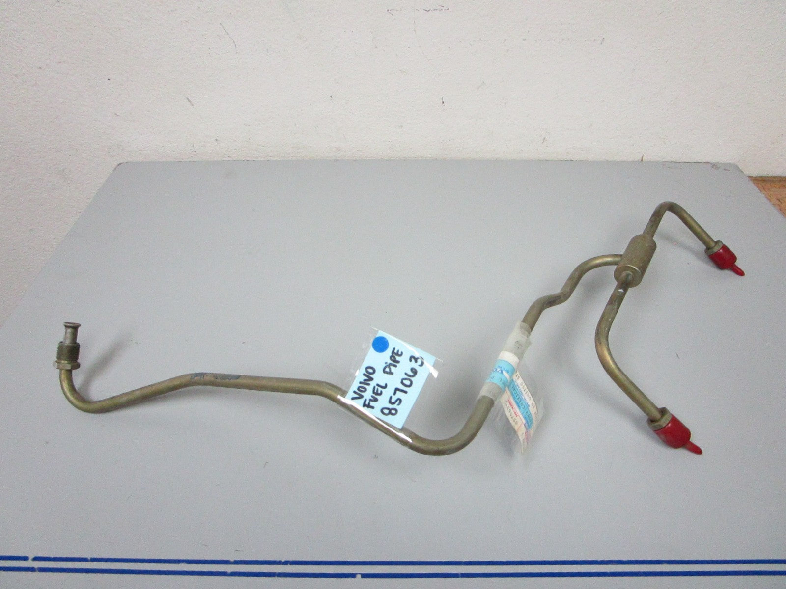 *NEW OEM* 0820 Volvo Penta Fuel Pipe 857063