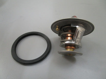 *NEW OEM* 0810 Volvo Penta Thermostat Kit 3831424